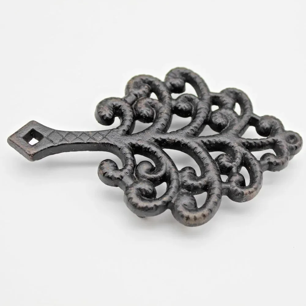 Vintage Mini Cast Iron Trivet Family Tree 9-24